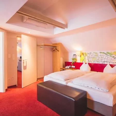 Luise Hotel